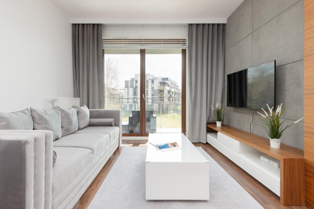 Glamorous Wilanow Apartment By Renters 华沙 外观 照片